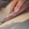 Aplicación de lija para metal y madera FANDELI BW80 Speedkut, recomendada cuando se requiere una lija fina para metal