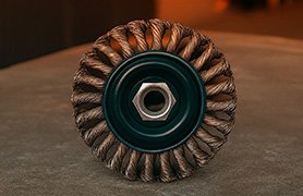 The FANDELI Braided Circular Brush